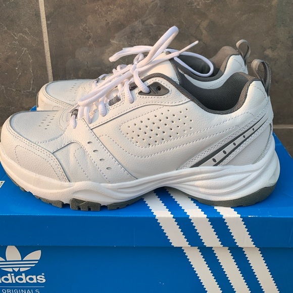 kirkland tennis shoes